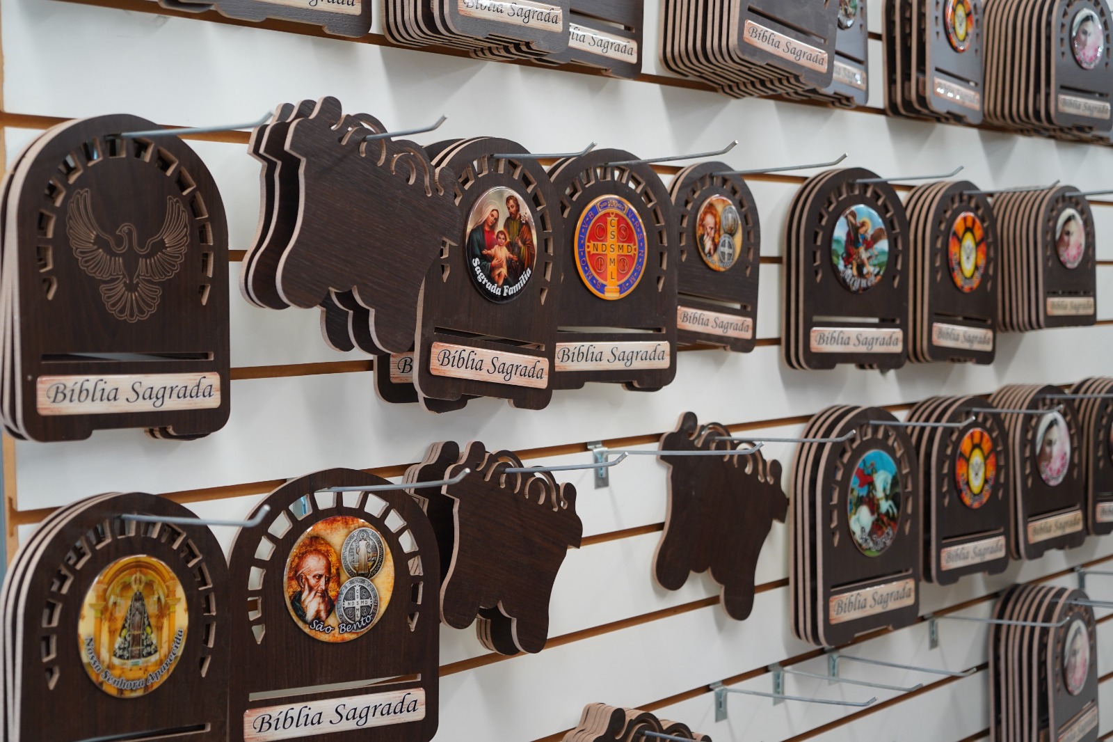 D&d artigos religiosos inaugura nova unidade em lorena 2 D&Amp;D Artigos Religiosos Inaugura Nova Unidade Em Lorena