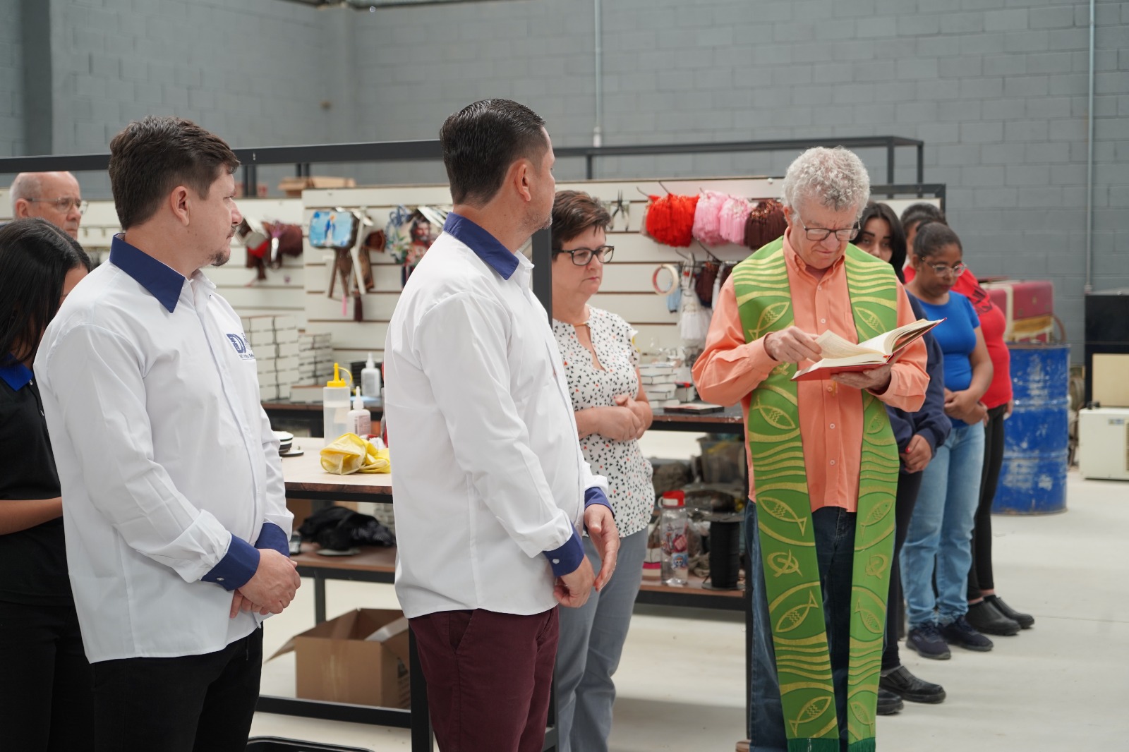 D&d artigos religiosos inaugura nova unidade em lorena 5 D&Amp;D Artigos Religiosos Inaugura Nova Unidade Em Lorena