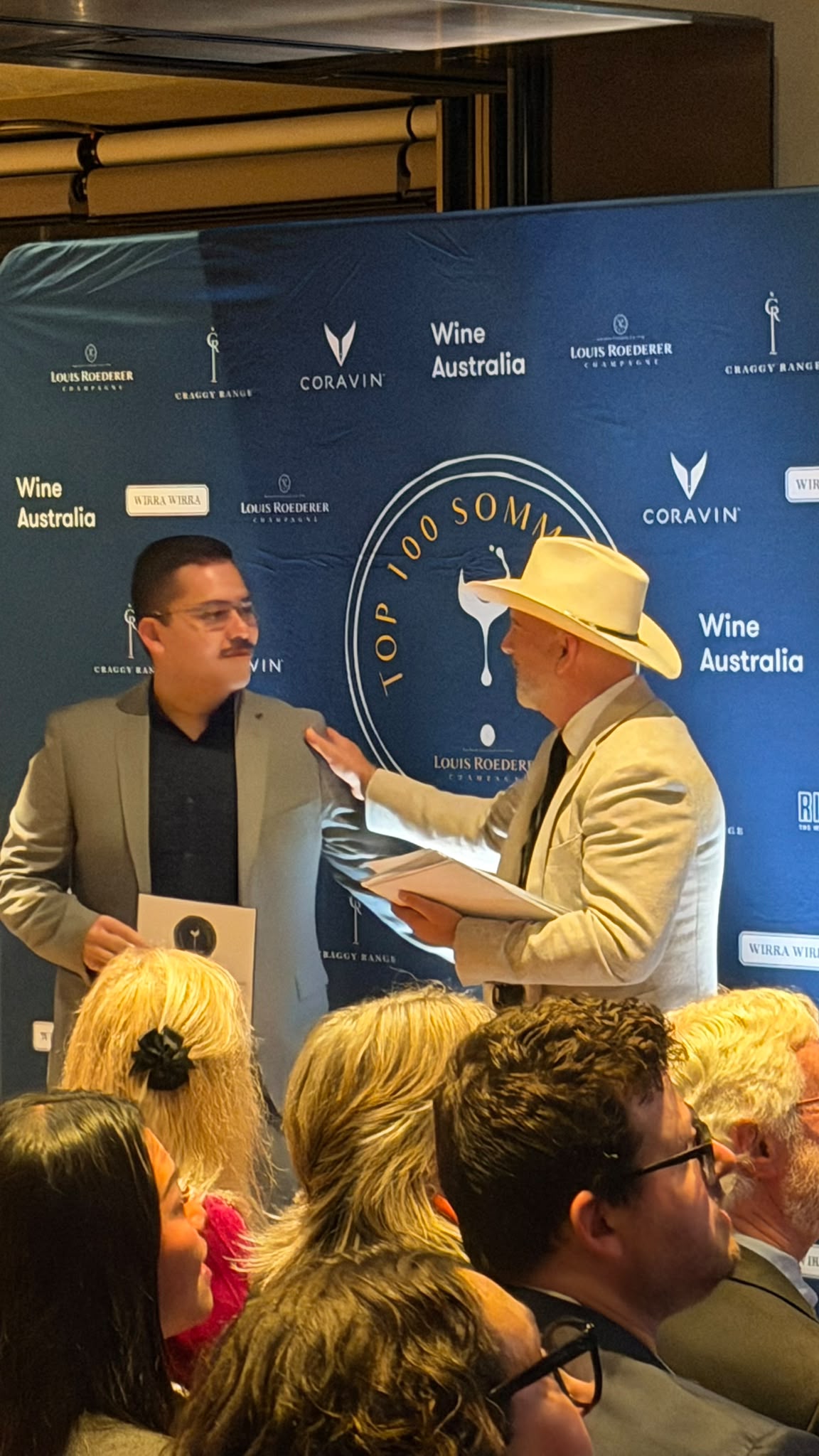 Lorenense é único brasileiro entre os top 100 sommeliers da austrália✨️ 2 Lorenense É Único Brasileiro Entre Os Top 100 Sommeliers Da Austrália✨️