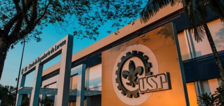 Eel-Usp Oferecerá Aulas Gratuitas Para Idosos Aprenderem A Usar O Celular