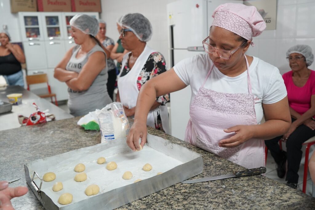 Formação profissional em alta: cursos do fundo social seguem em andamento Formação Profissional Em Alta: Cursos Do Fundo Social Seguem Em Andamento