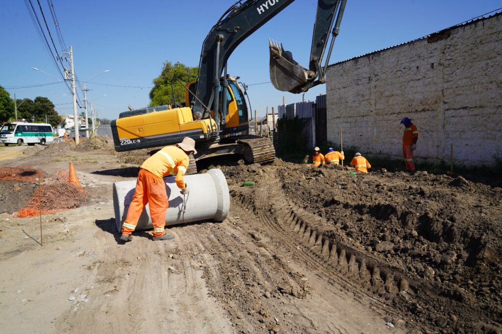 Avançam as obras na avenida brasil Avançam As Obras Na Avenida Brasil