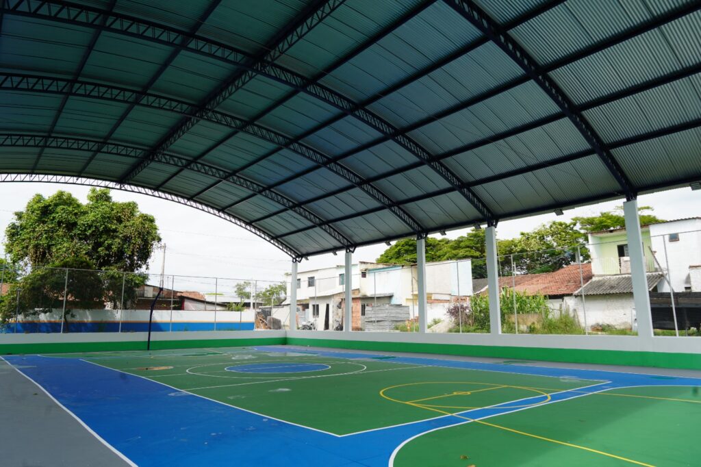 Quadra Poliesportiva Da Vila Cristina Em Fase Final De Acabamento