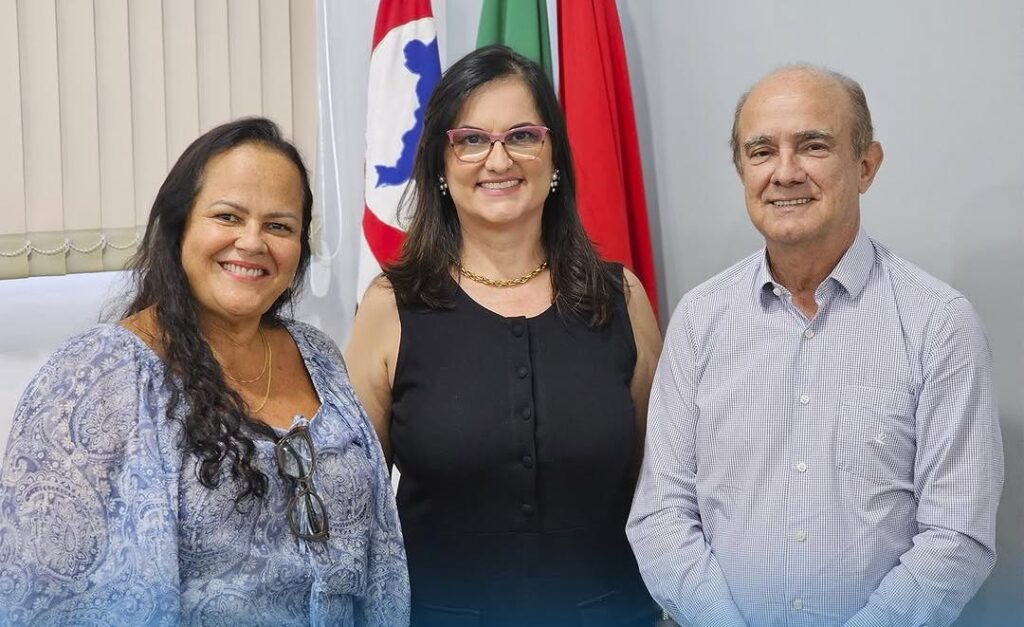 Dra. Darlene Ultramari É A Nova Secretária Da Mulher De Lorena