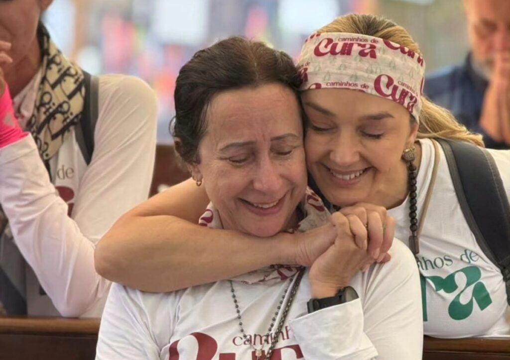 20 mulheres tratadas de câncer de mama chegam a aparecida após peregrinação de 100 km no caminho da fé 20 Mulheres Tratadas De Câncer De Mama Chegam A Aparecida Após Peregrinação De 100 Km No Caminho Da Fé